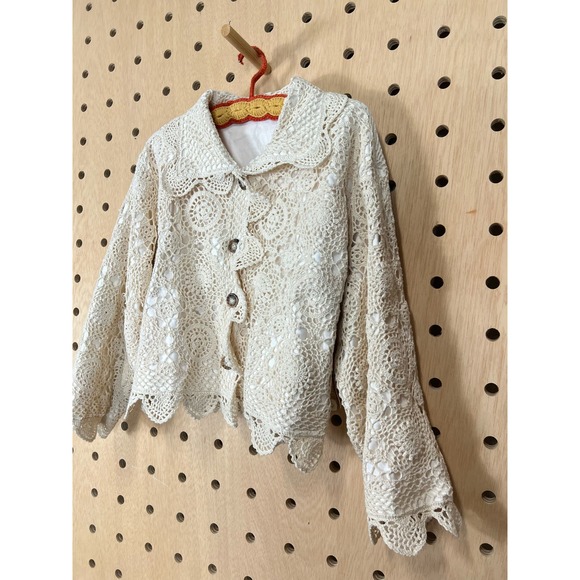 Vintage crocheted lace jacket - Picture 3 of 8